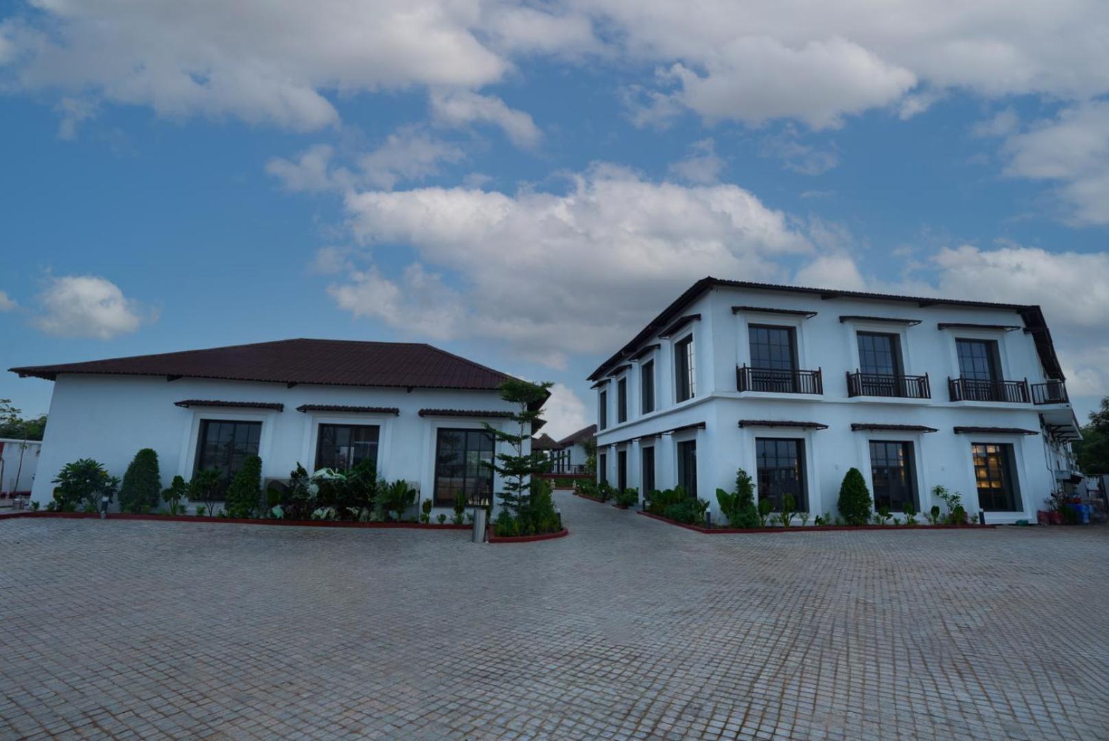 Evoke Dholavira Hotel Ngoại thất bức ảnh