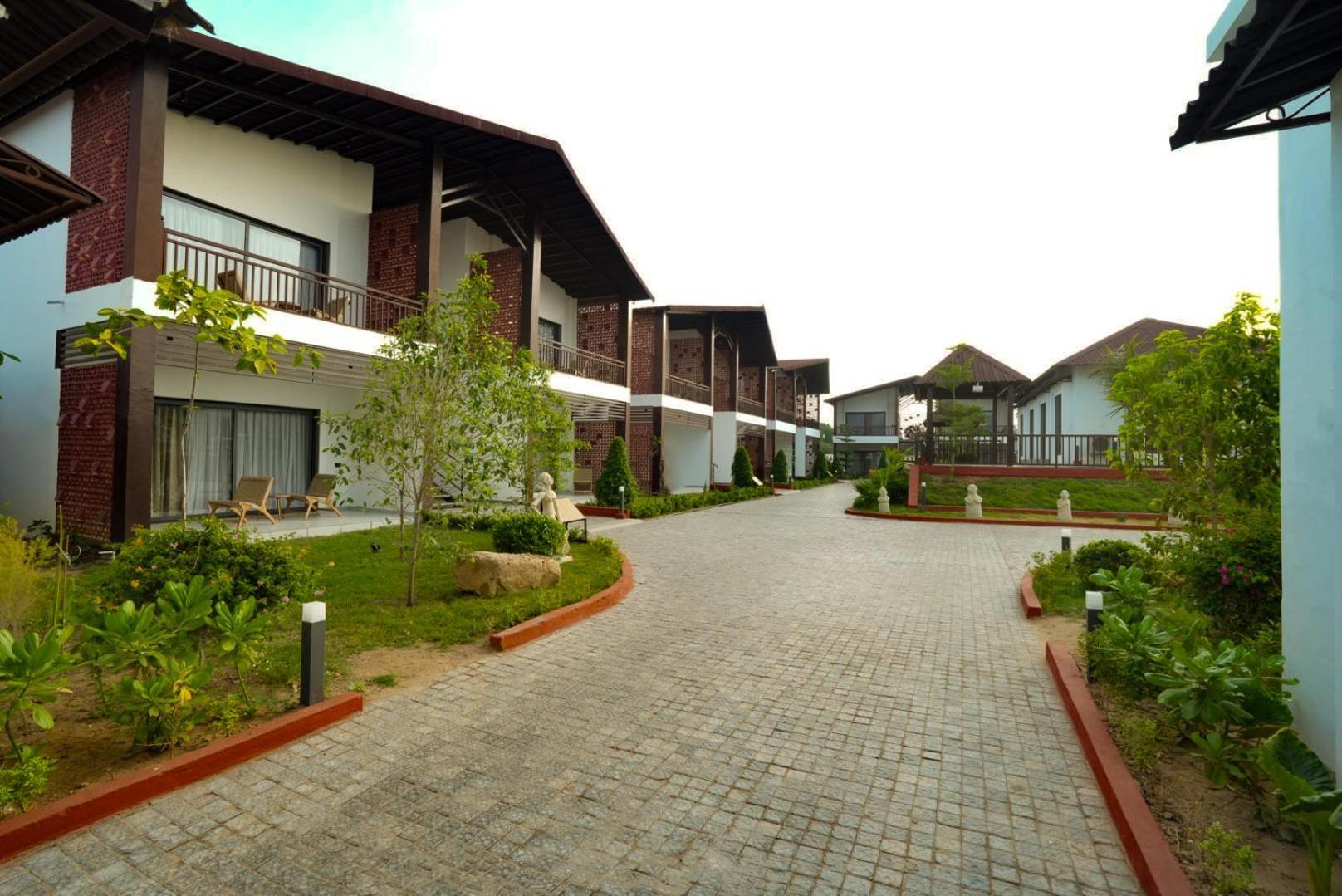 Evoke Dholavira Hotel Ngoại thất bức ảnh